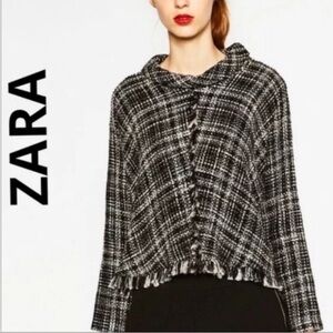 Zara Woman Tweed cropped poncho.